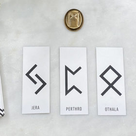 Rune reading for December 13 2021 shows three cards: Jera, Perthro, and Othala