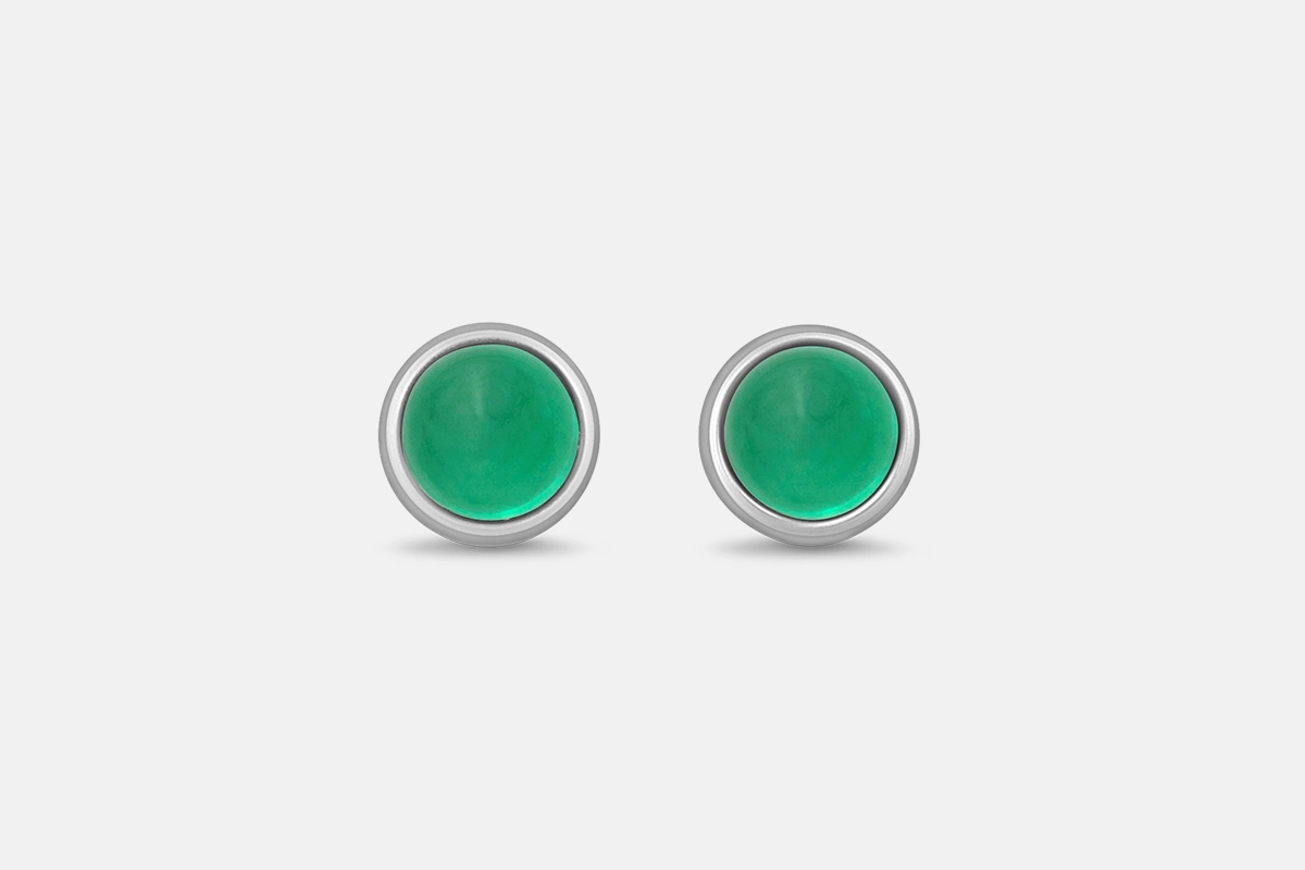 Silver may birthstone stud earring emerald